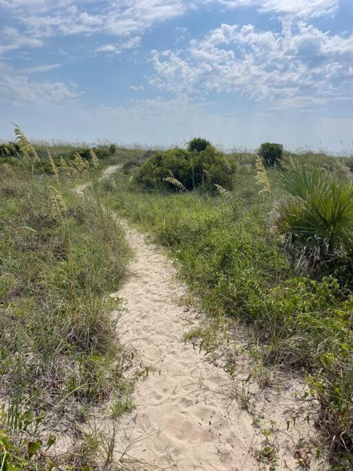 Tybee Sunshine ~ 50 Steps 'Till Toes In The Sand 泰比岛 外观 照片